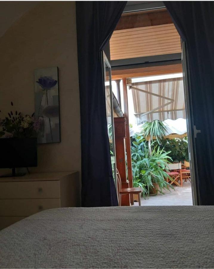 B&B Alassio Eksteriør billede